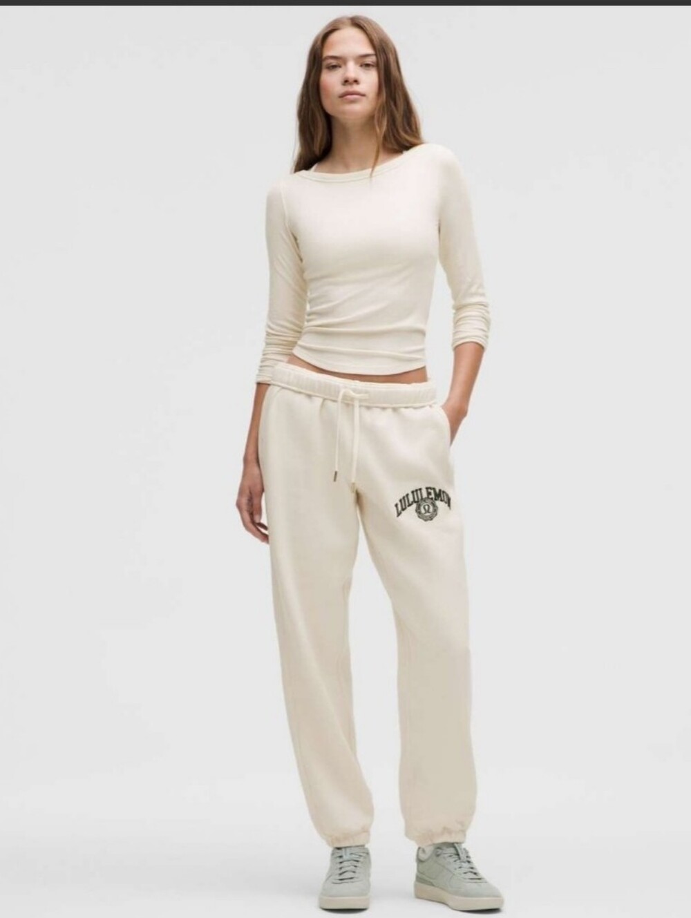 Lululemon Scuba Mid-Rise Oversized Jogger *Graphic Light Ivory size S